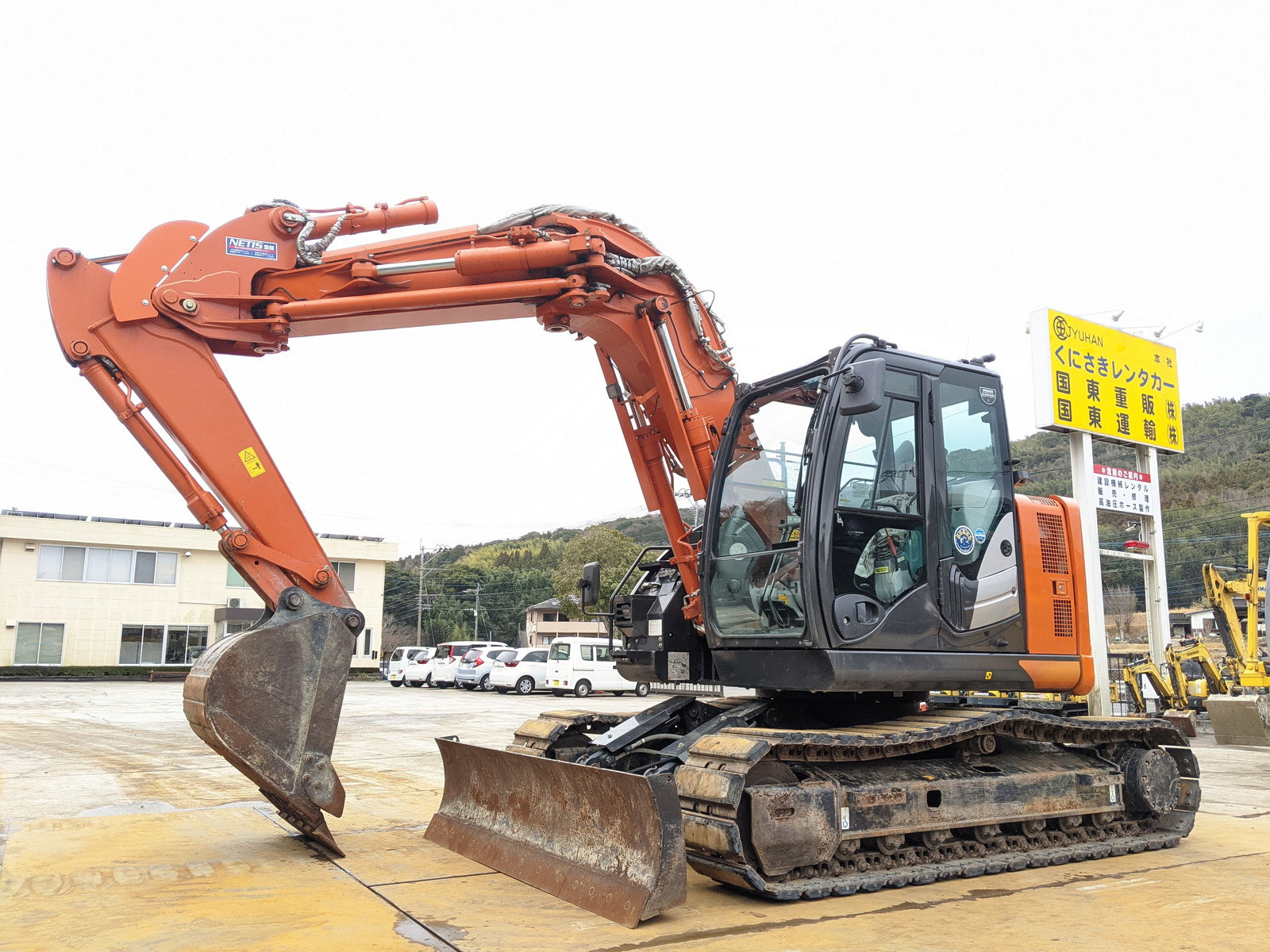 Used Construction Machine Used   Excavator 0.2-0.3m3 ZX135USOS-6