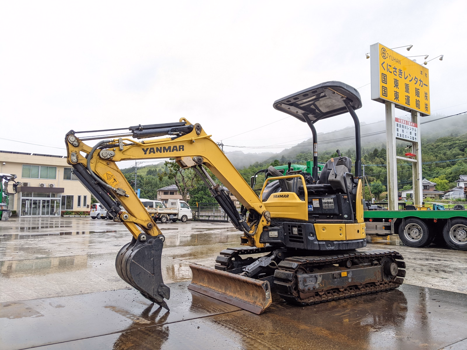 Used Construction Machine Used YANMAR Excavator ~0.1m3 ViO20-6 Photos