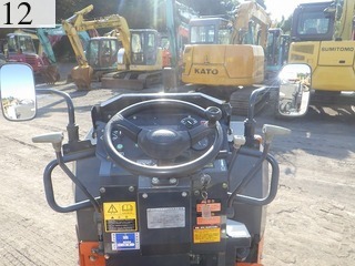 中古建設機械 中古 日立建機 HITACHI ローラー 土工用振動ローラー ZC35C-5