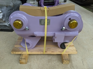 中古建設機械 中古 オカダアイヨン Ａロック・ワンタッチカプラ・クイックヒッチ 機械式Ａロック PL45 写真