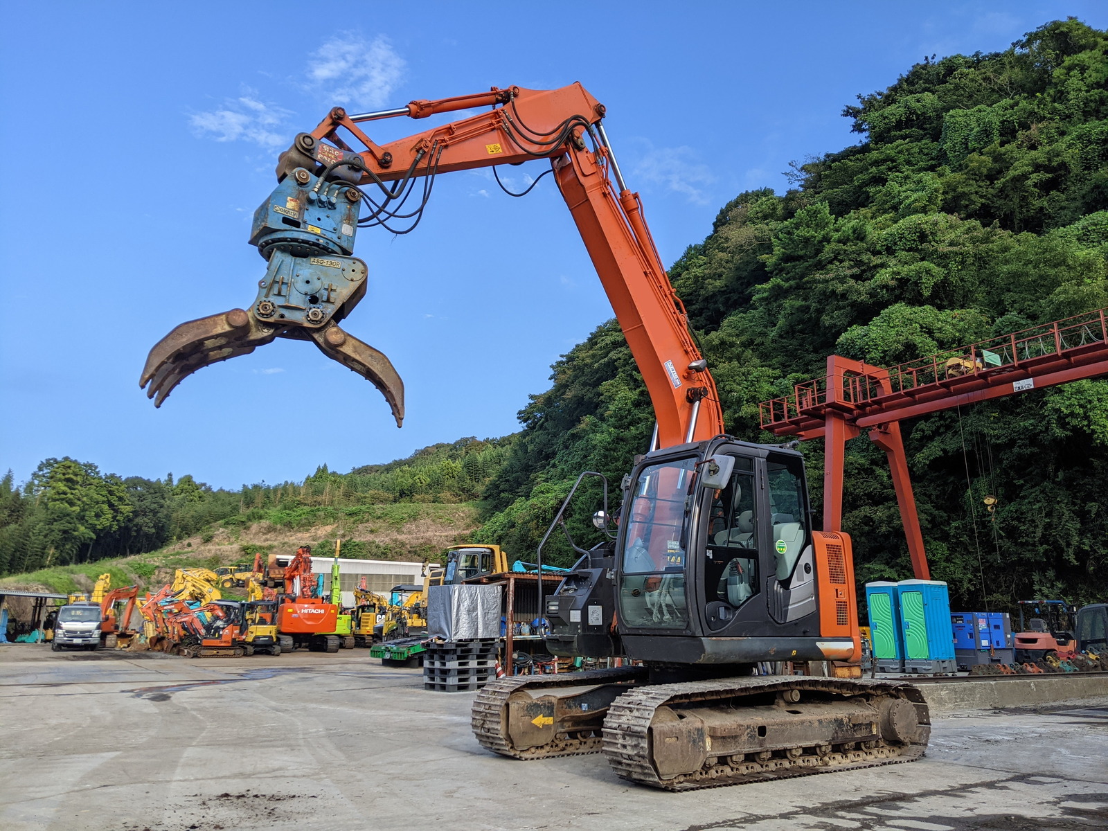 中古建設機械 中古 日立建機 HITACHI マテリアルハンドリング機 グラップル仕様 ZX135US-6